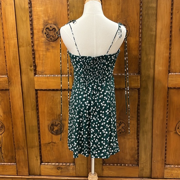 Reformation green Presley minidress - Picture 5 of 12